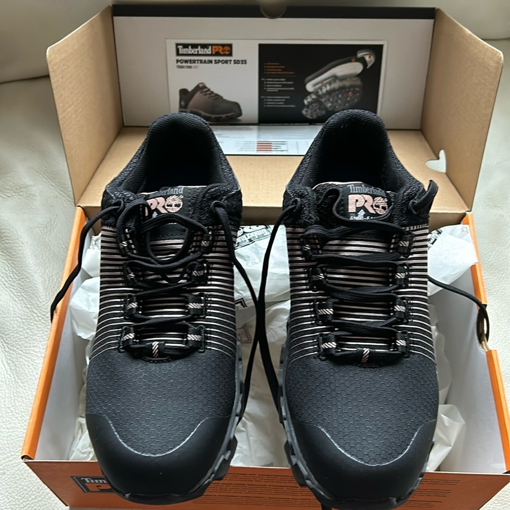 Women’s Timberland Pro Powertrain Sport SD35
Alloy Safety Toe Shoes